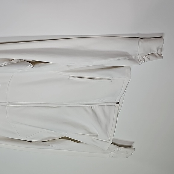 Champion medium cream zip up light jacket - Picture 3 of 8